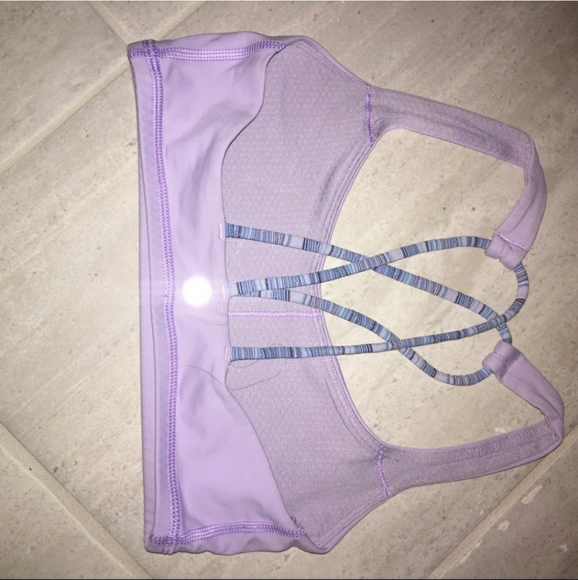 Lululemon Free To Be Bra Size 2 - Picture 8 of 8